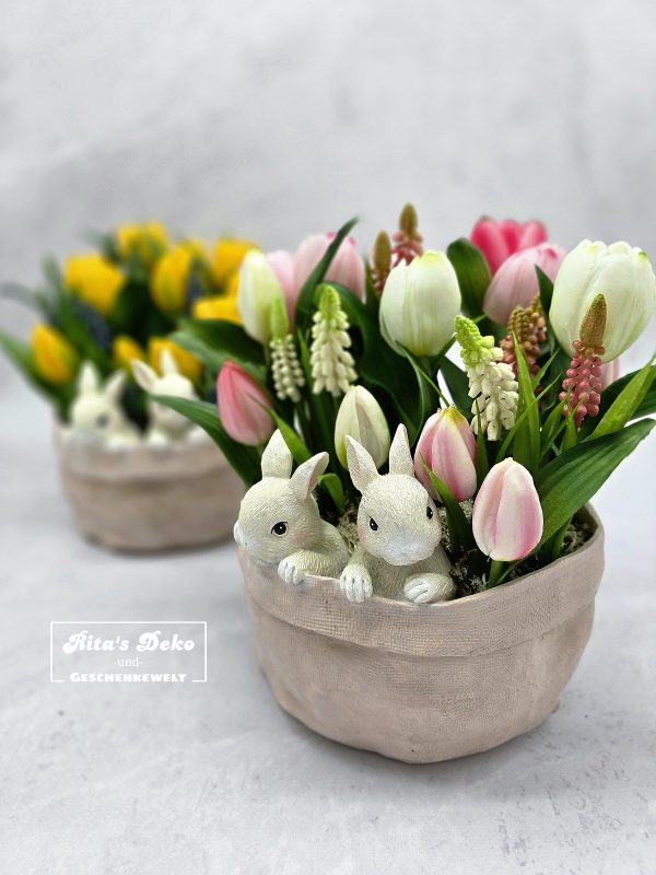 Blumentopf mit Hase