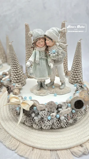 Winterkuss im Schneeglühen