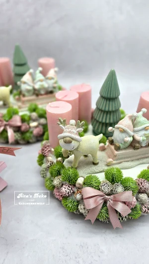 Rentierschlitten im Weihnachtswald