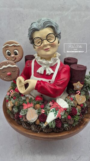Omas Weihnachtsbäckerei- Advenstdekoration mit Herz